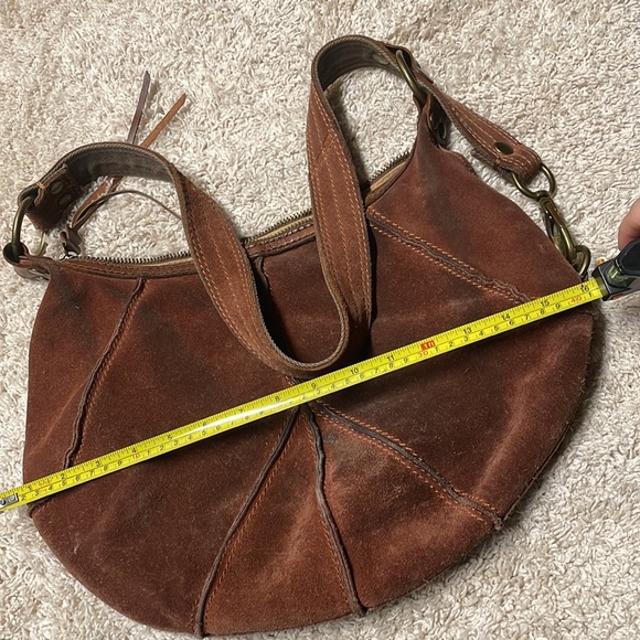 Lucky Brand Suede Saddle Crossbody - Picture 2 of 6